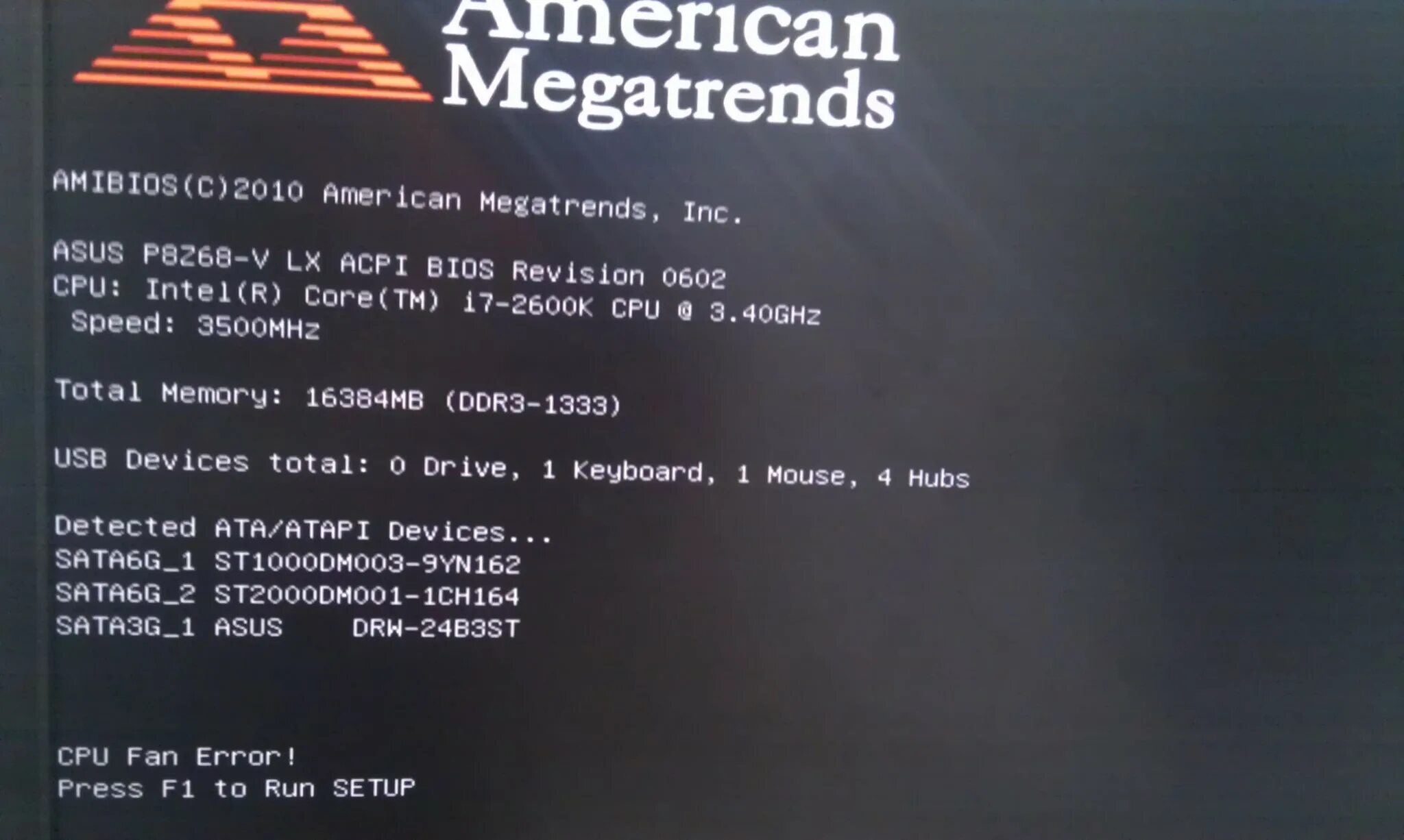 Error press f1. Биос CPU Fan Error. Fan Error при включении. Ошибка процессора при запуске. Ошибка American MEGATRENDS CPU Fan Error.