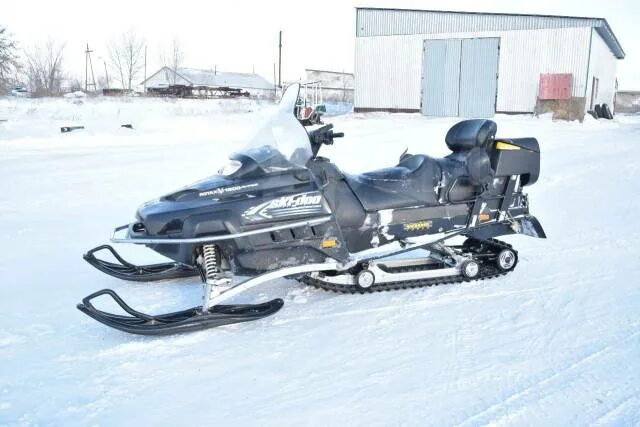 Brp ski-doo tundra 550 wt. Brp ski-doo expedition tuv 600 h. Снегоход линкс рейнджер. Капот brp lynx yeti pro 800. Скандик 550 wt 2013 года.