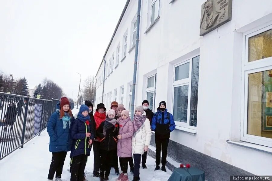 Погода новосокольники на 10 дней псковской области. Новосокольники школа. Новосокольнический край. Новосокольники Псковская область. Новосокольническая школа фото.