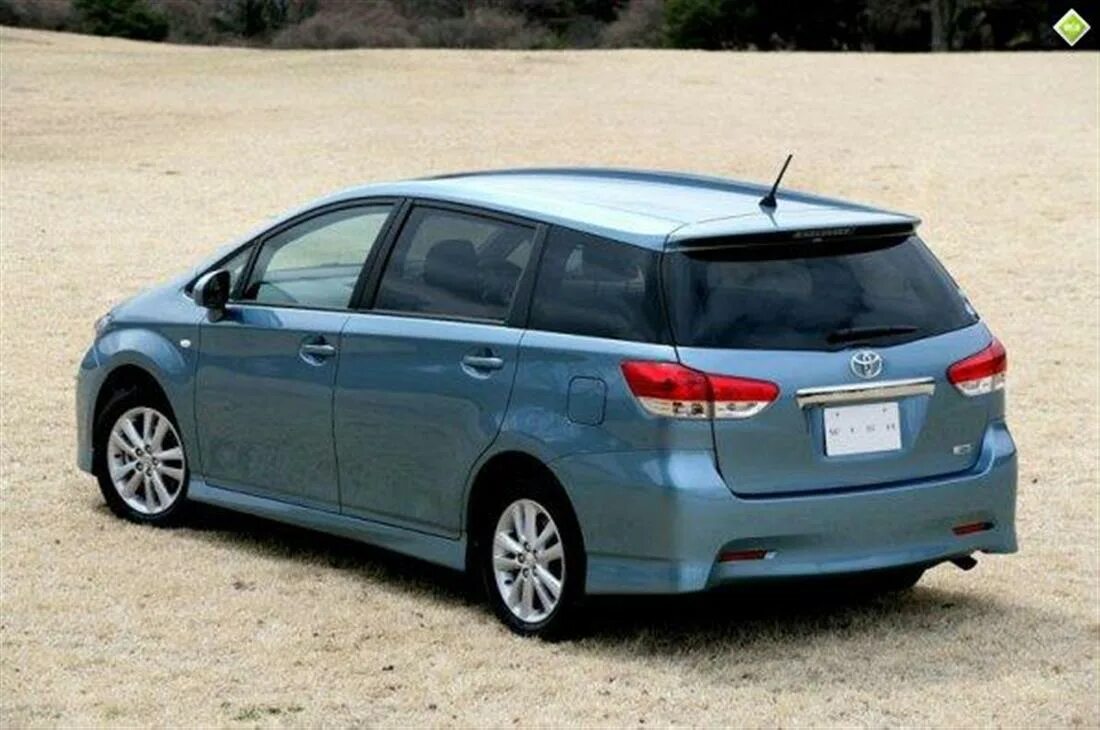 Toyota wish 2010. Тойота виш 1. Тойота виш 2. Тойота виш. Toyota wish zge25g.
