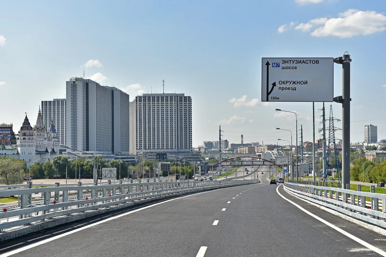 Что делать в центре города. Шоссе Энтузиастов дорога. Шоссе Энтузиастов мост. МКАД шоссе Энтузиастов. Въезд в город с шоссе Энтузиастов.