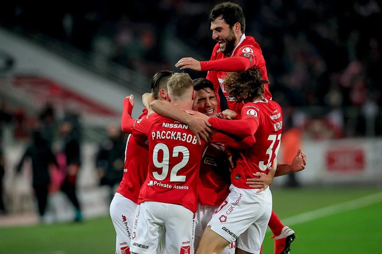 Sporta futbol. Футболисты спартака. Sporta futbol. Sporta futbol. Футболисты спартака.