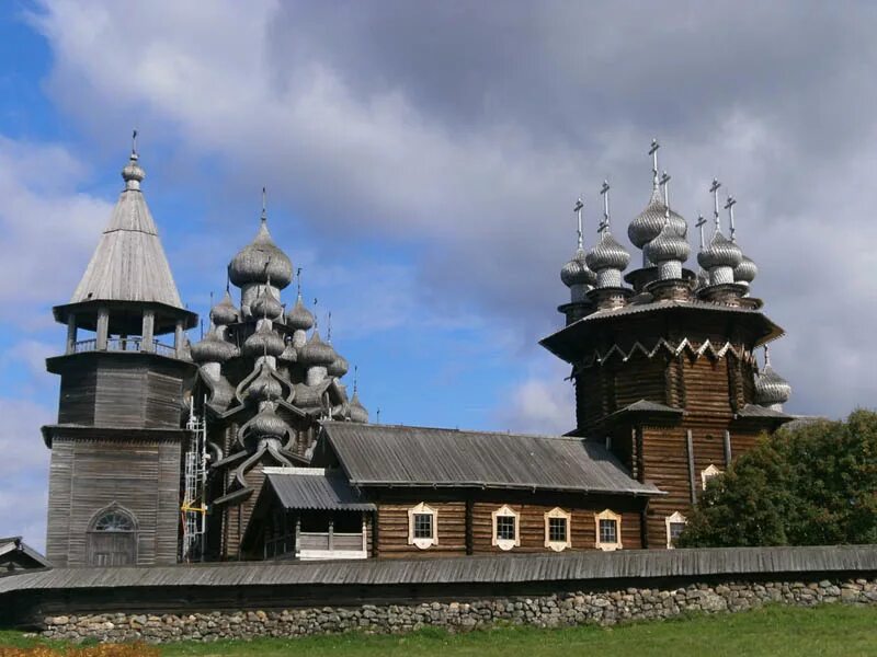 Остров кижи и музей традиционной деревянной архитектуры