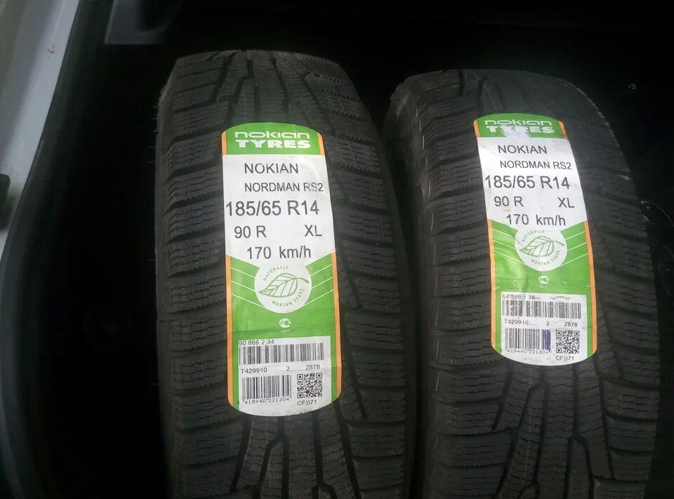 Купить резину нордман 7. Нокиан Нордман рс2. 185/65/15 Nordman rs2. 185/60 R14 Nokian Nordman липучка. Шины Nokian Nordman rs2.