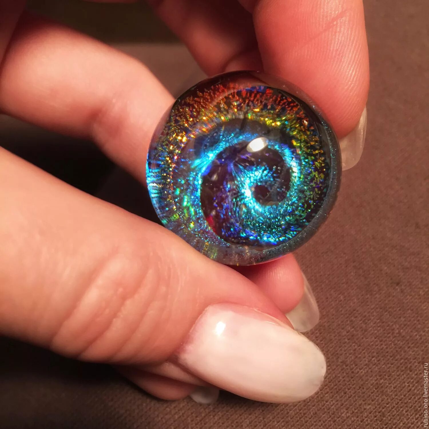 Как сделать шар из эпоксидной смолы. Сухоцветы в эпоксидной смоле. Как сделать шар из эпоксидной смолы. Шар из эпоксидной смолы. Шармики для эпоксидной смолы.