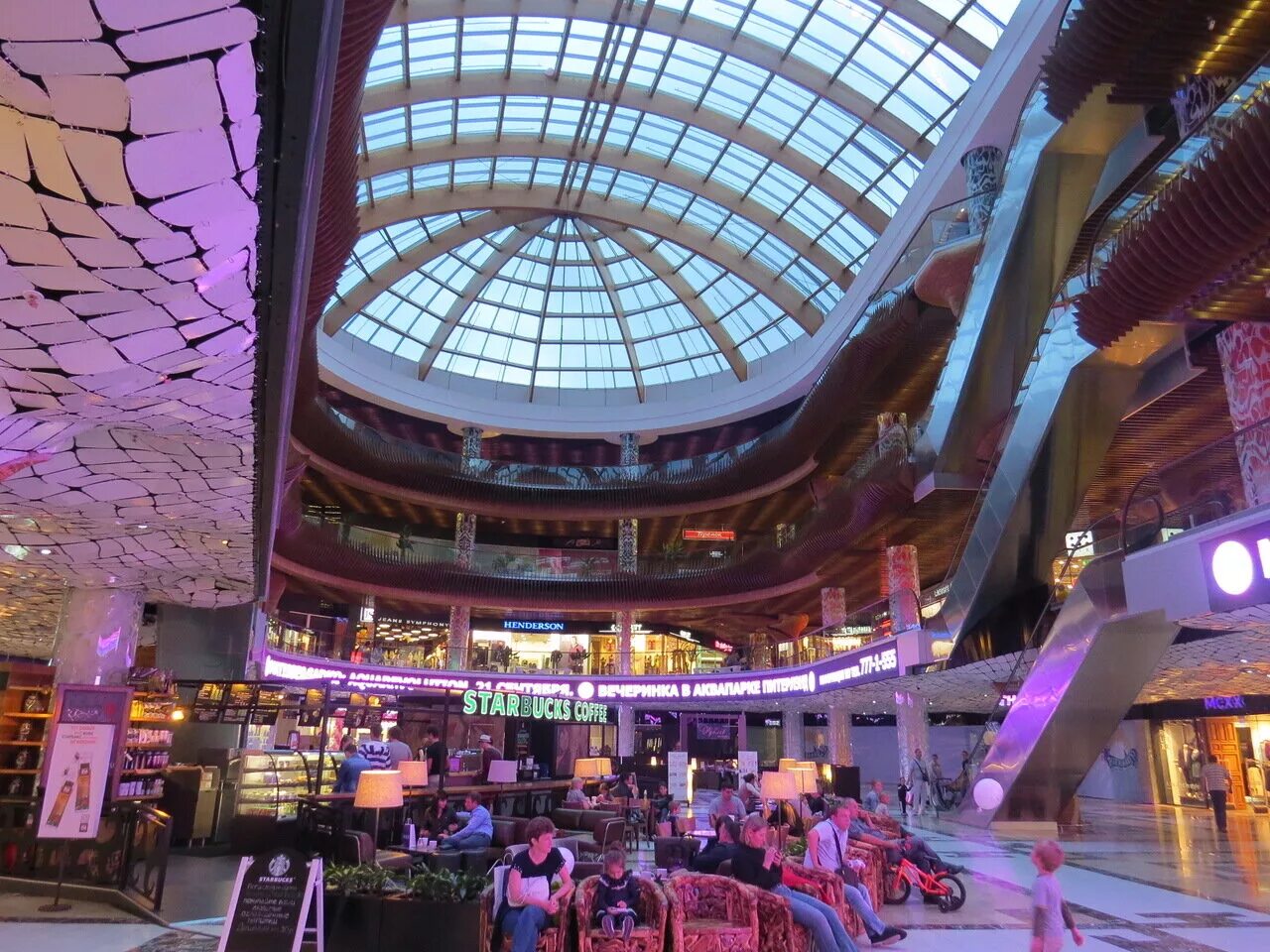 Питерлэнд тц. Торговый центр питерлэнд санкт-петербург. Питерлэнд тц. Аквапарк санкт-петербург питерлэнд 2023. Город санкт-петербург.