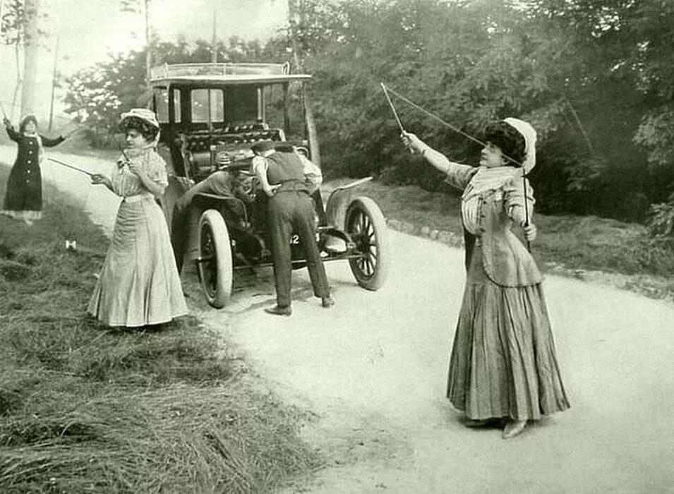 Старинные фотографии. Старинные исторические фотографии. Прошлый век. Англия 1910 год.