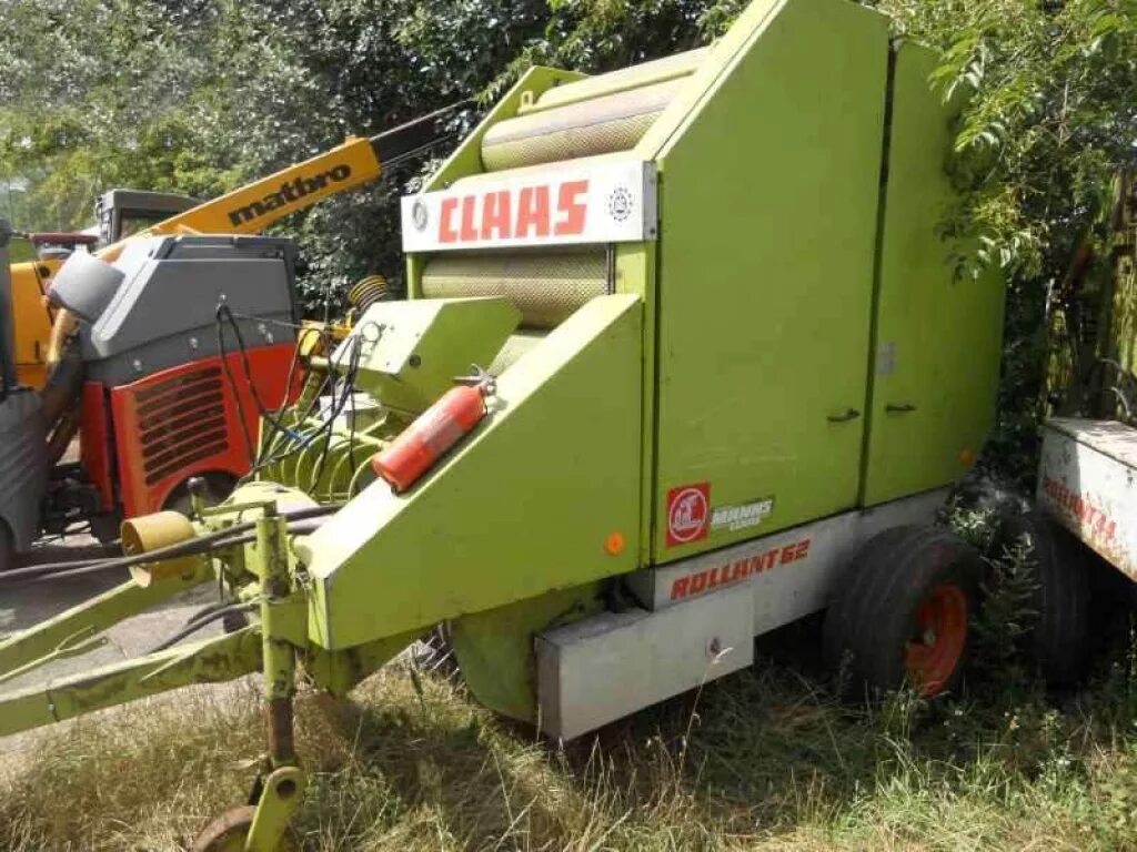 Сено пресс бу. Пресс-подборщик CLAAS Rollant. Пресс-подборщик Роланд 62. Скаут yk8050 пресс-подборщик рулонный. Пресподборщик рулонный CLAAS.