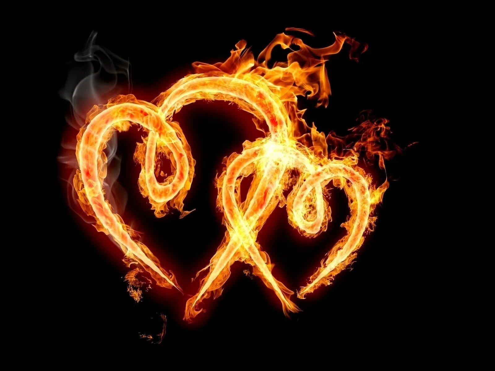 Любимой л б. Огненное сердце. Огненные буквы. Огненное сердечко. Сердце в огне.