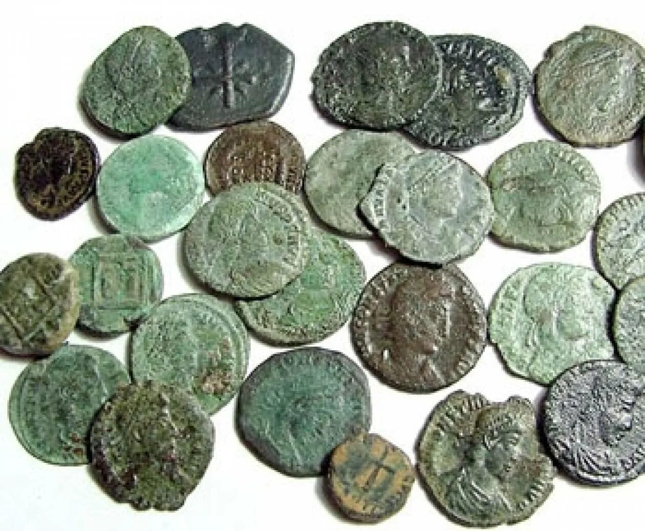 Металлические деньги. Первые металлические деньги. Металлические деньги в древности. Древние металлические монеты.