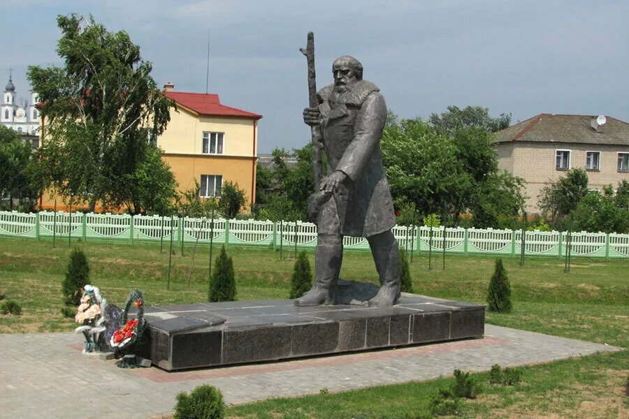 дятлово памятник. памятники дятловского кладбища. иосиф юрьевич филидович. подвиг белоруса. дети лихолетья дятлово.
