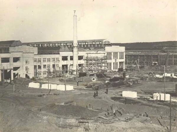 Завод газ 1932. Горьковская фабрика. Горьковский горьковский завод автозавод газ. Горьковский автозавод 1932. Город горький завод риап.