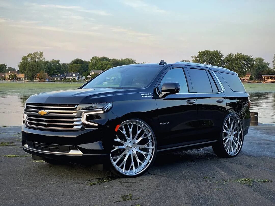 Шевроле тахо 2022. Chevrolet Tahoe 2021. Новый Chevrolet Tahoe 2021. Шевроле Тахо 2021.