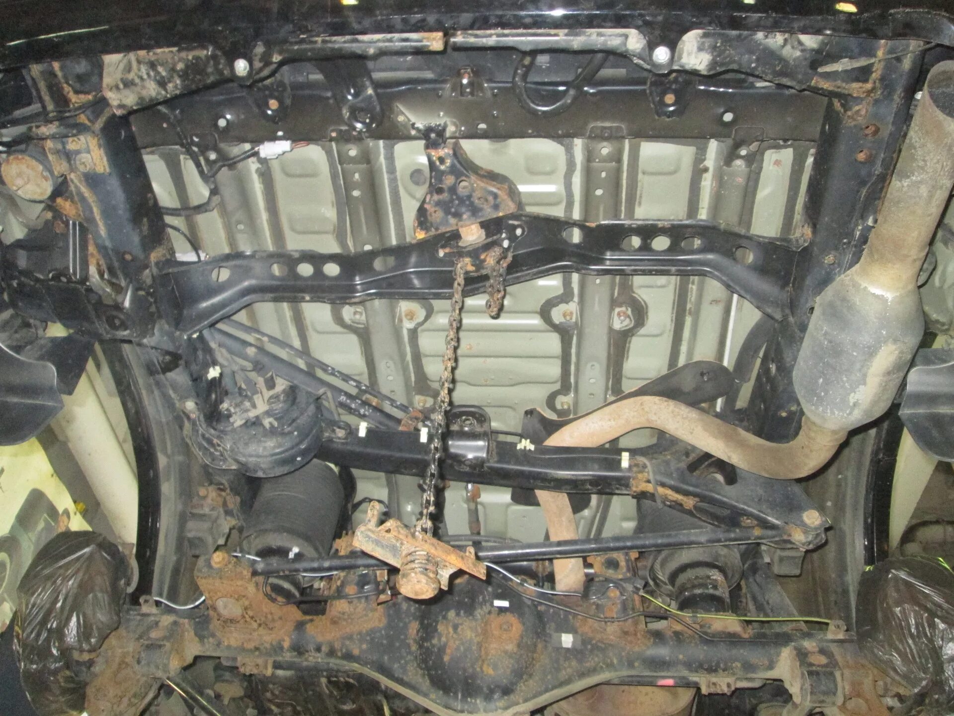 Лифт комплект obk+scimax +2. Днище prado 150. Прадо 120 вид снизу. Toyota land cruiser prado днища. Днище тойота королла е120.