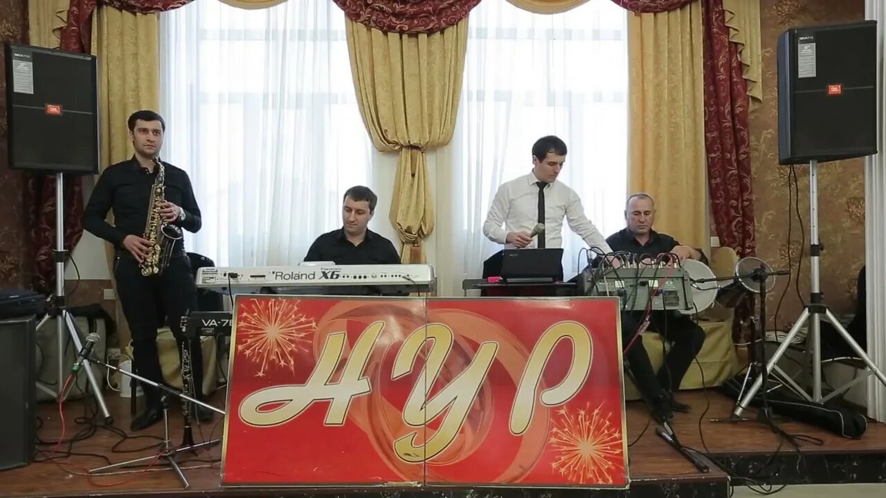 Певец гр нур как зовут. Лезгинские музыкальные группы. Группа нур. Гр нур. Группа нур.