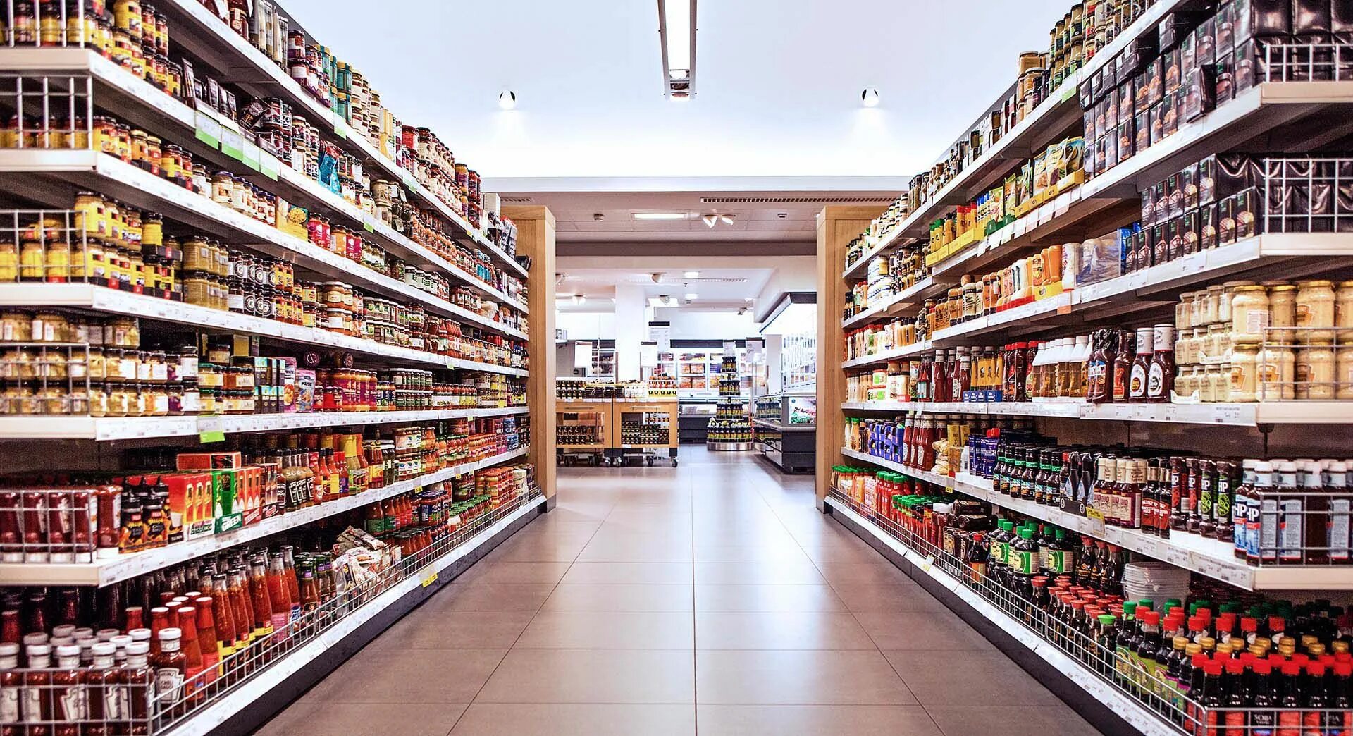 Внутренний интерьер азс. Showroom красок. Showroom красок. Торговое оборудование для обоев. Полки супермаркета с продуктами.