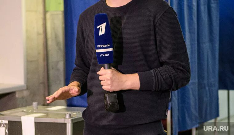 Дмитрий борисов телеведущий. Волков бизнесмен спб. Константи́н льво́вич эрнст. Константин львович эрнст. 1 канал кирилл клейменов.