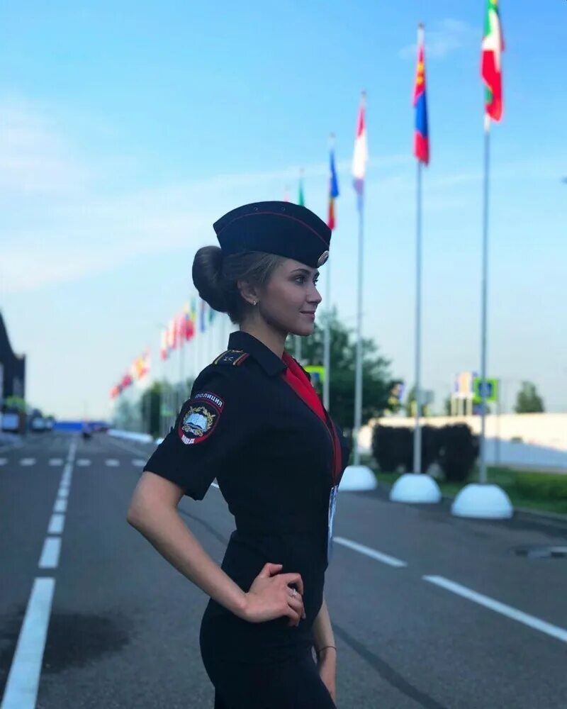 Классные формы девушек