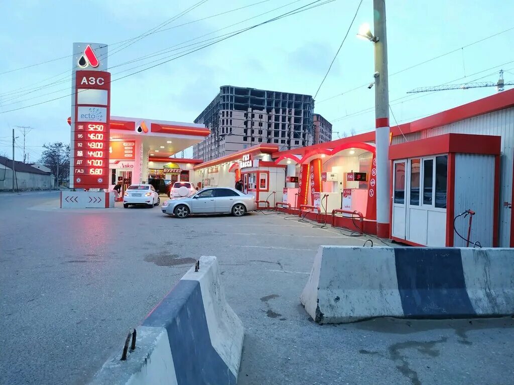 азс нефтяник махачкала. автозаправка плюс махачкала. азс махачкала. азс аско махачкалы. аско заправка в махачкале.