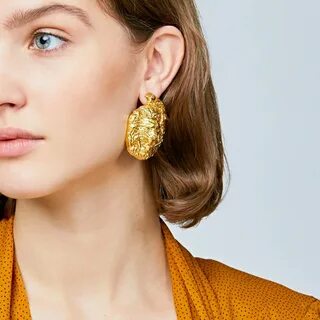 Сережки лев