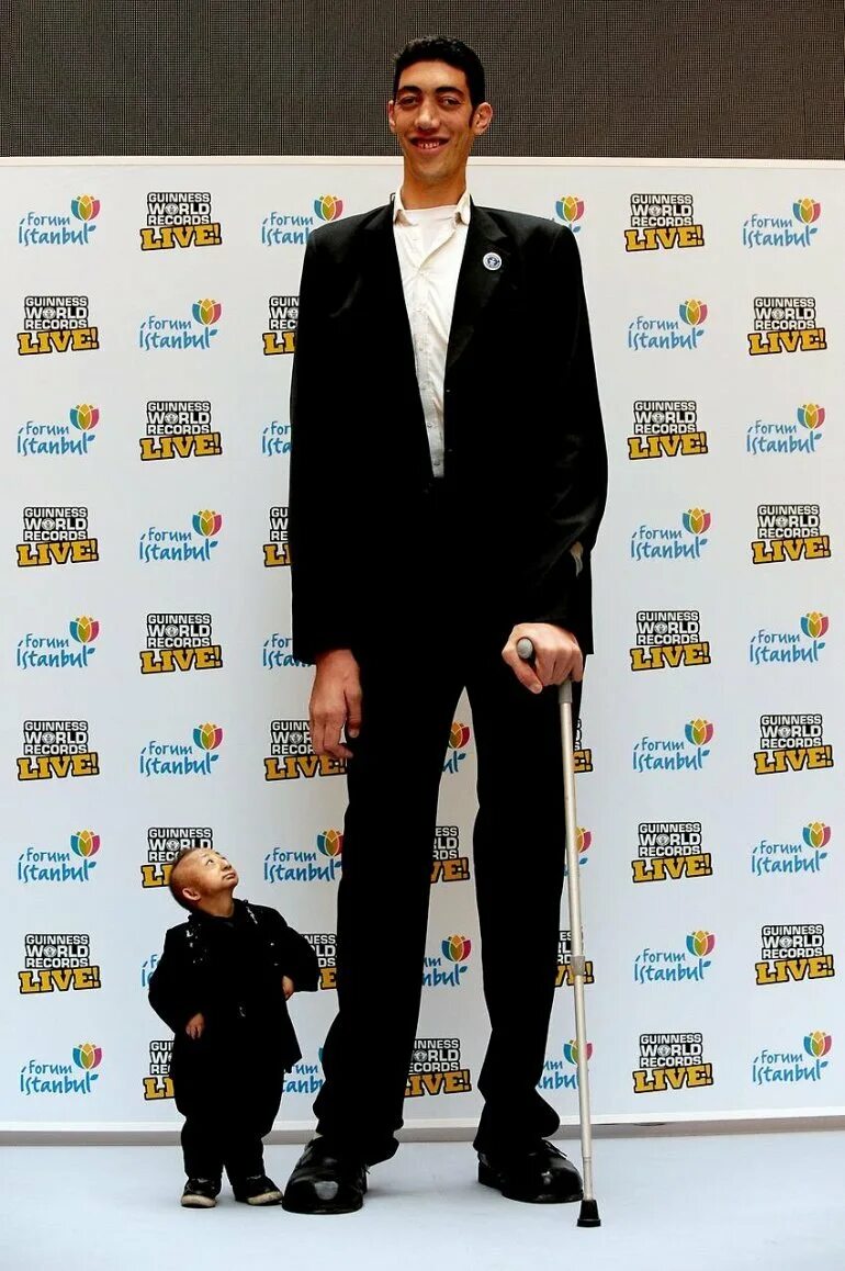 Tall man short man