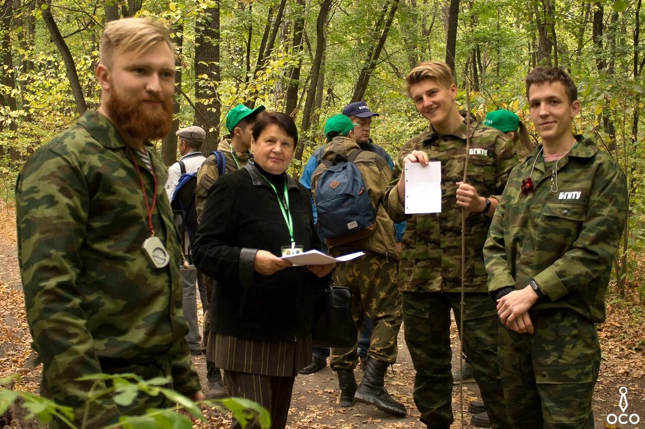 Лесное многоборье 2021 пушкино. Лесное многоборье 2017. Лукашенко сажает деревья. Лесные пожарные калининградской области. Лесные профессии.