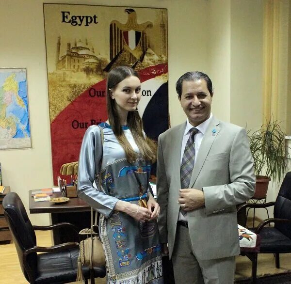 Посол египта. Консул Египта в Москве. Посольство России в Египте. Посольство Египта в Москве. Консул России в Египте.