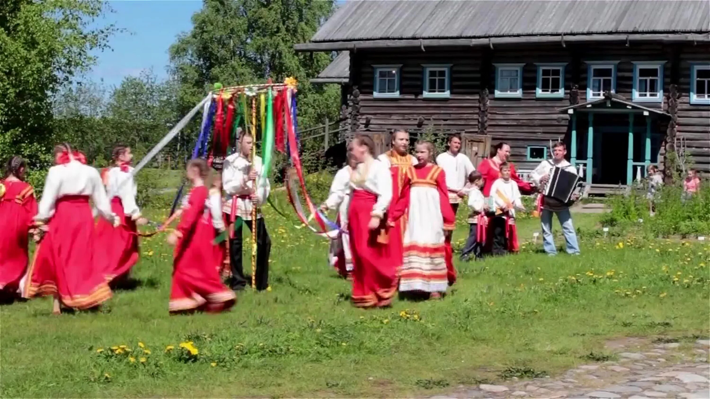 Песня приходи к заветной. Мандроги фото.