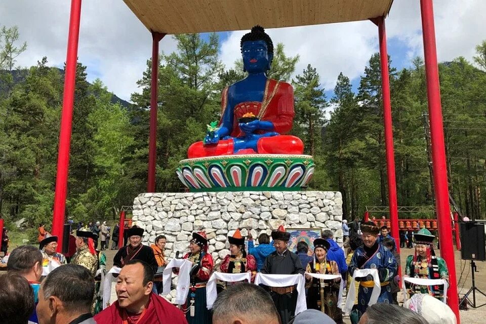 Белоомутский шлюз. Шлюз гидроузла белоомут. Бетонная водосливная плотина. Дамбы на реке амур. Алханай субурган.