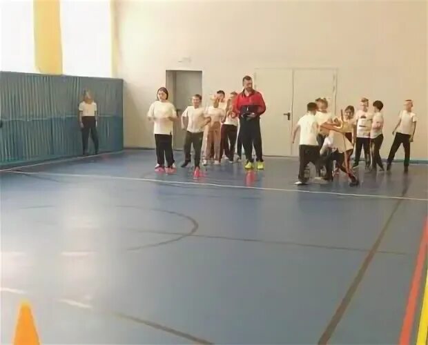 Школа 16 ульяновск. 21 школа ульяновск. Школа имени толбухина. Ульяновск школа интернат. 7 школа симферополь.