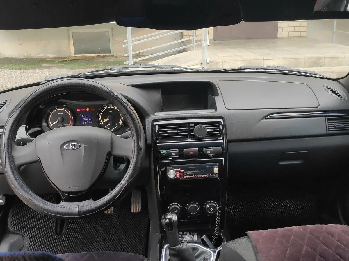 приора 2015 люкс