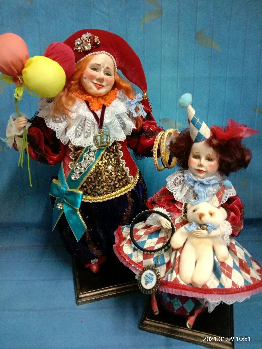 Bob mackie circus 2010 barbie doll. Цирковые композиции из глины. Куклы цирк. Барби цирк. Кукла из цирка.