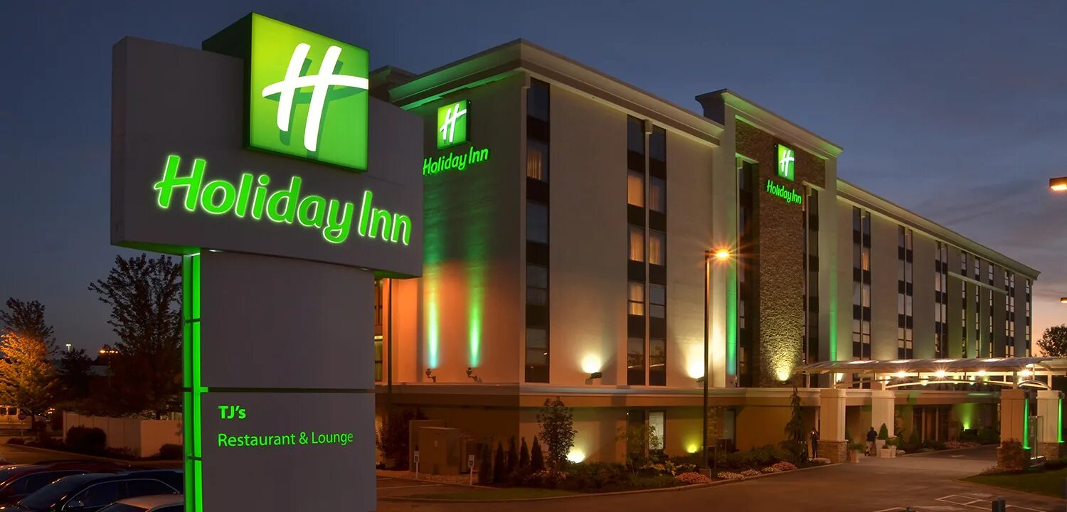 Первый отель Holiday Inn 1952. Холидей ИНН Калининград. Уоллесом Джонсоном Holiday Inn. Холидей ИНН 1952 Америка.