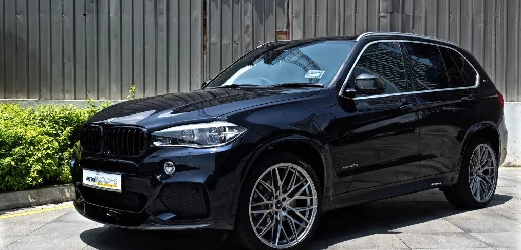 Х 5 20х х 5. BMW x5 m Performance Black. BMW x5 f15 m Performance. BMW x5 f15 m Performance черный. BMW x5 f15 черный тонированный.