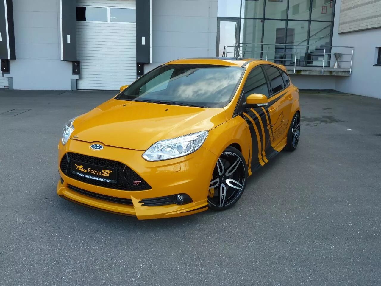 Ст тюнинг. Ford Focus St 2013. Ford Focus 3 St. Ford Focus 1 St. Ford Focus St 1 Racing.