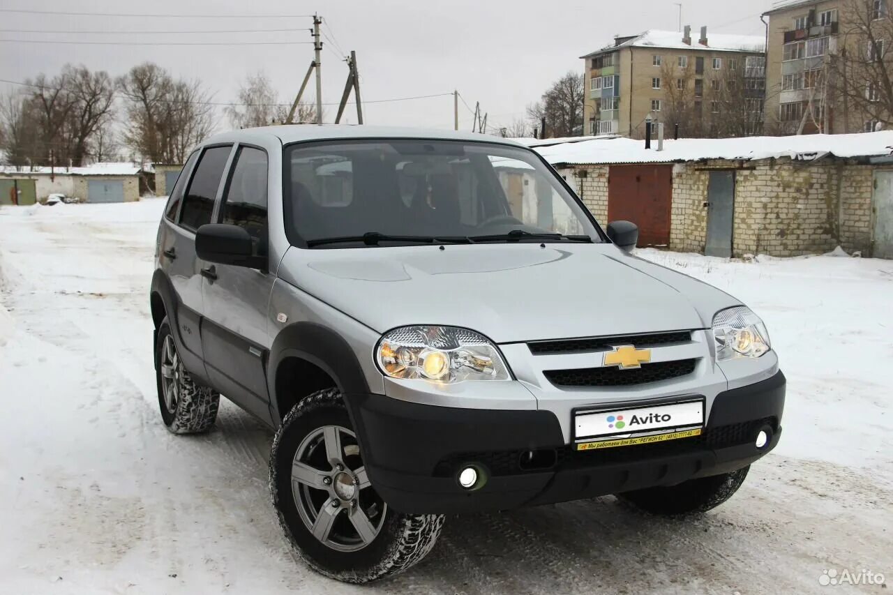 Chevrolet Niva 2012. Нива Шевроле 2012г. Нива Шевроле 10 2012 года. Chevrolet Niva 2012 год зима.