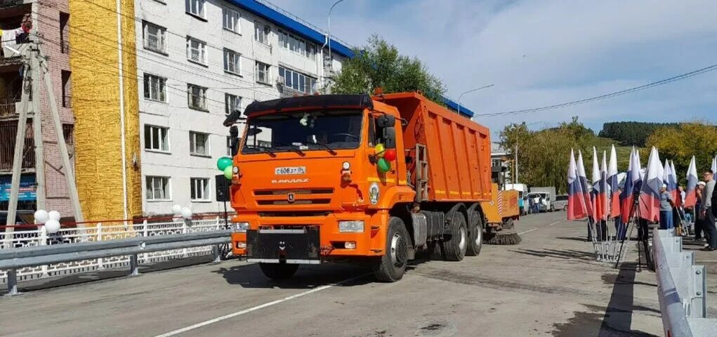 Камаз горно алтайск. Цаплинский мост Алтай. Открытие моста в Горно-Алтайске. Открытие моста Горно Алтайск 2022. Открытие моста улицы Верхние поля.