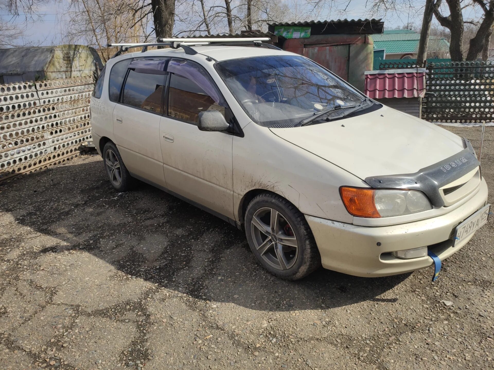 Toyota ipsum 10. Тоёты Ипсум 1998. Тойота Ипсум 2.0. Toyota ipsum sxm10.