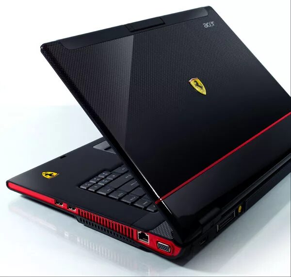 Acer ferrari. Acer Ferrari 5000. Acer Ferrari 1000. Acer Феррари нетбук. Acer Ferrari 5005.