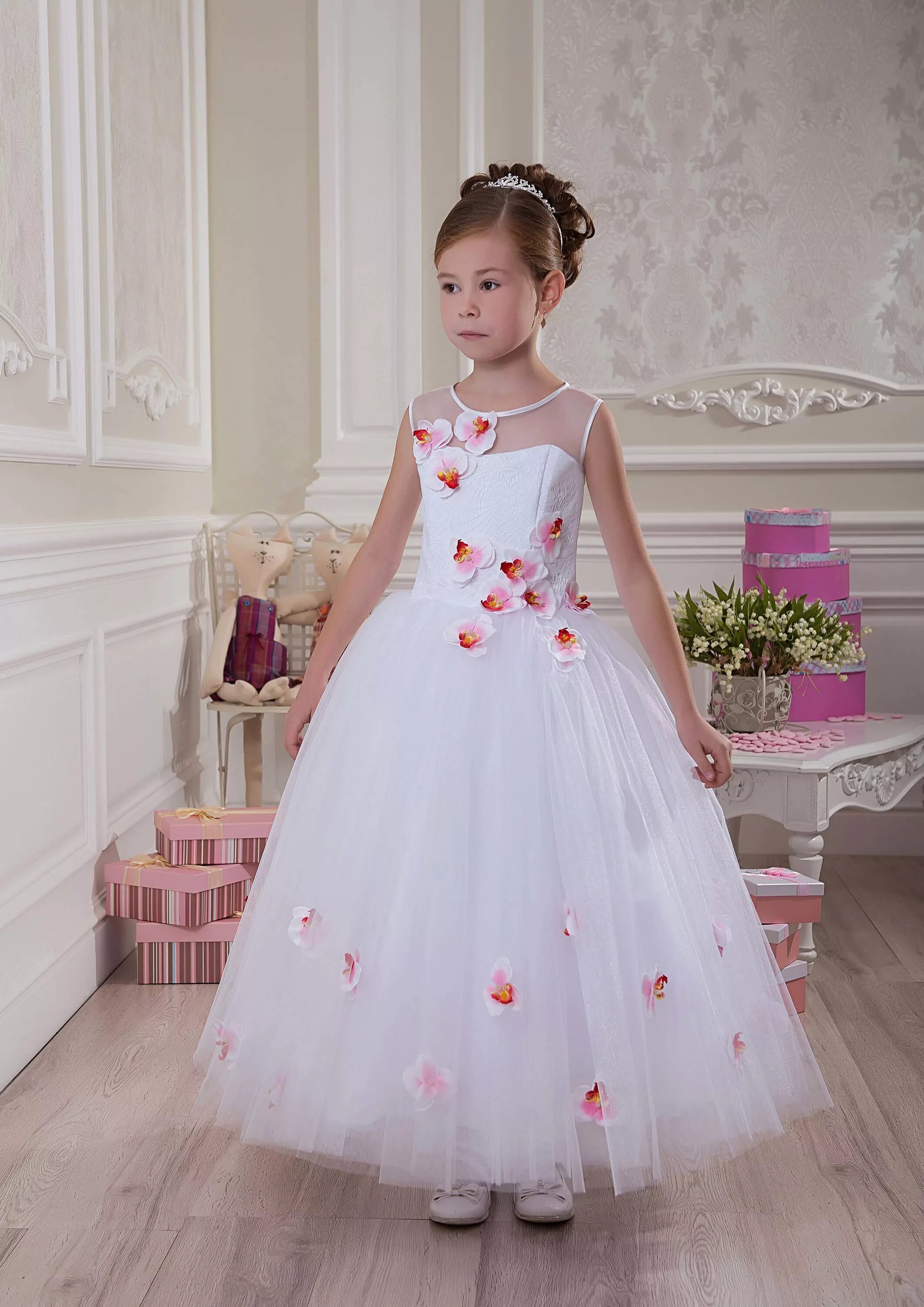 детские платья на авито. платье на выпускной в детский сад.