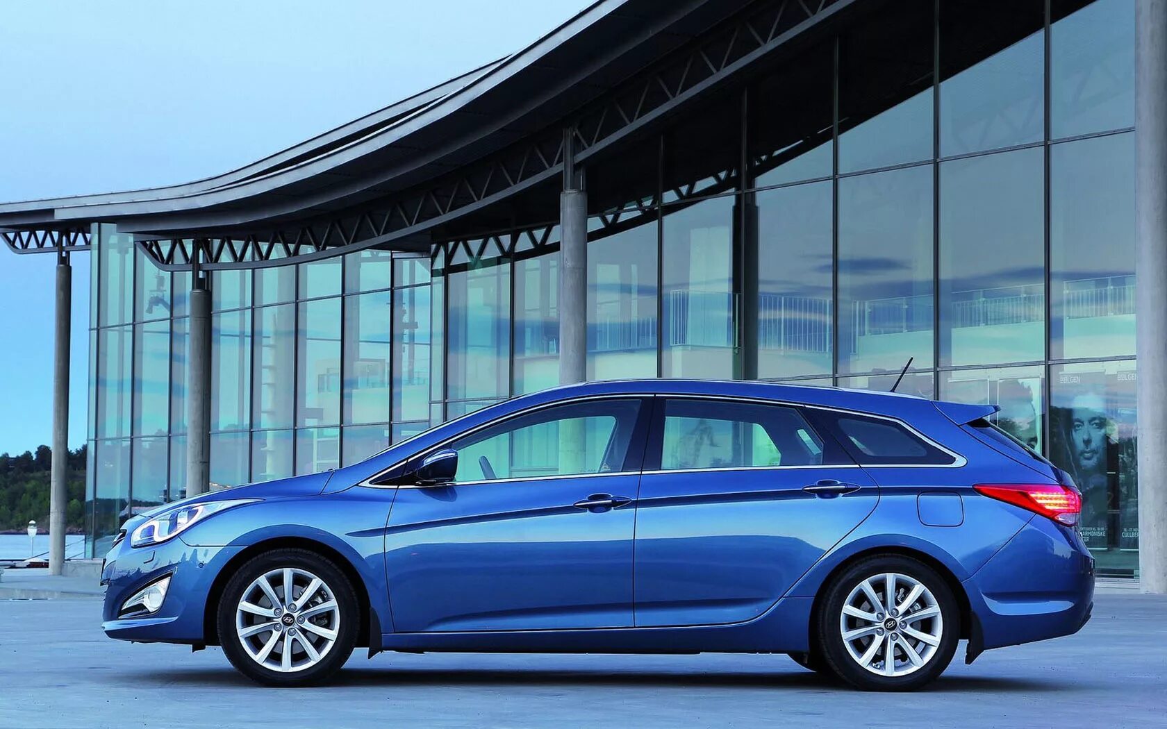 Hyundai i40 универсал. Hyundai i40 wagon. Хендай i40 универсал 2014. Hyundai универсал 2021. Hyundai i40 2015 универсал.