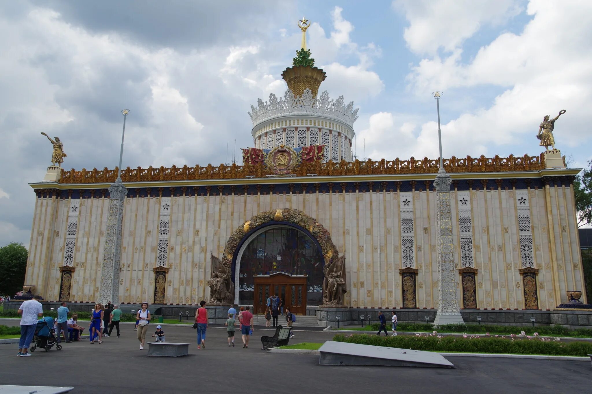 Павильон украинской ССР на ВДНХ. Павильон земледелие на ВДНХ. Павильон 58 на ВДНХ. Павильон Татарстан на ВДНХ.