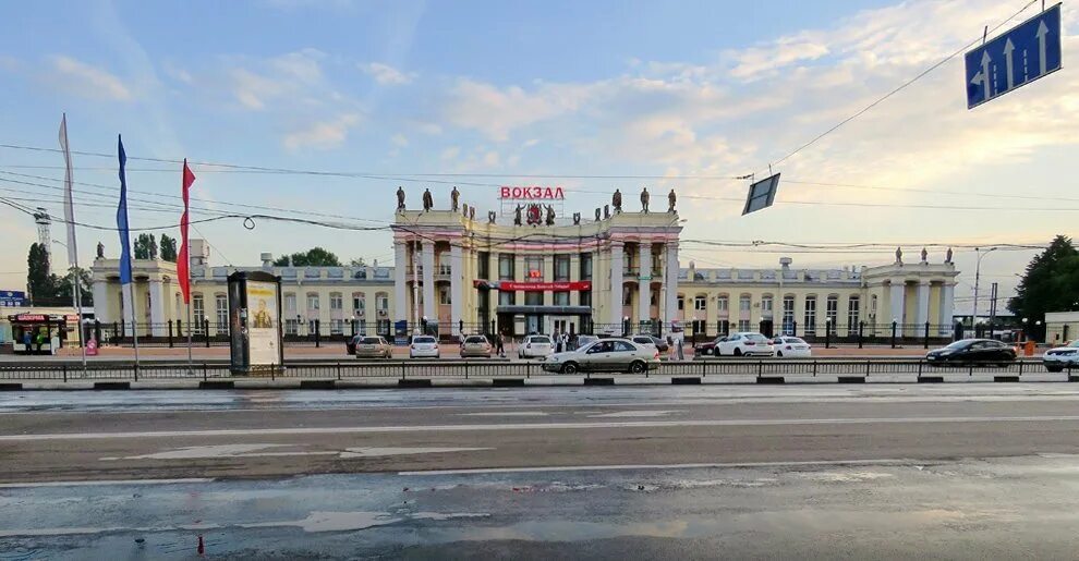 Номер телефона жд воронеже. Воронеж вокзал Воронеж 1. ЖД станция Воронеж 1. Центральный ЖД вокзал Воронеж. Воронеж главный ЖД вокзал.