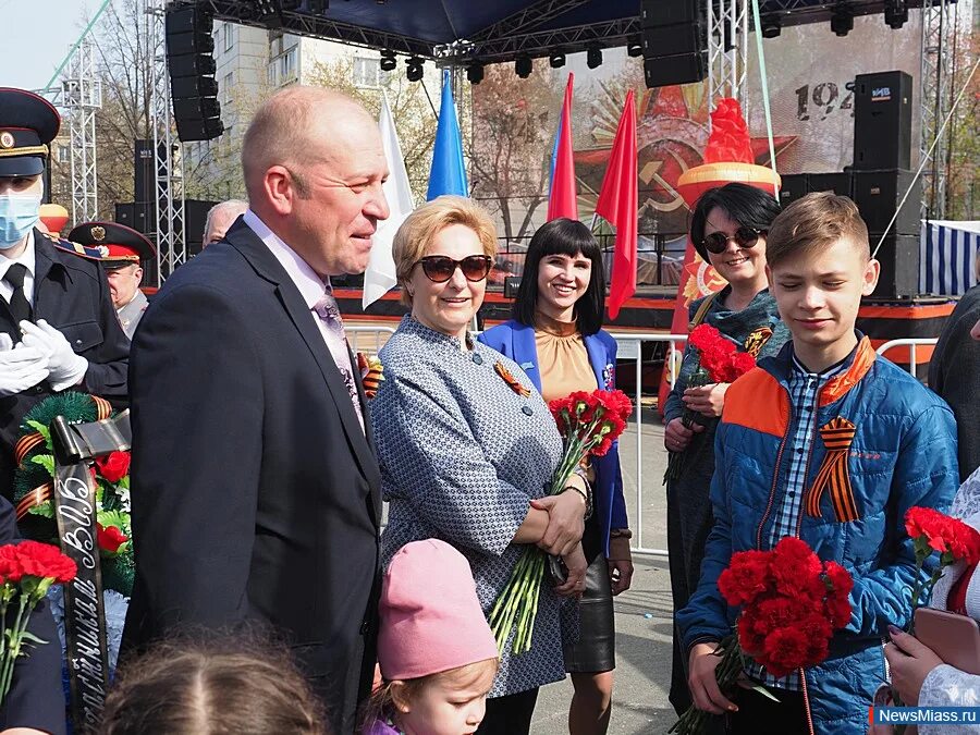 Миасс в память вк. В память Миасс. Мемориал Миасс в память. Проскурин депутат Миасс. Мемориал Миасс в память Машгородок прощания.