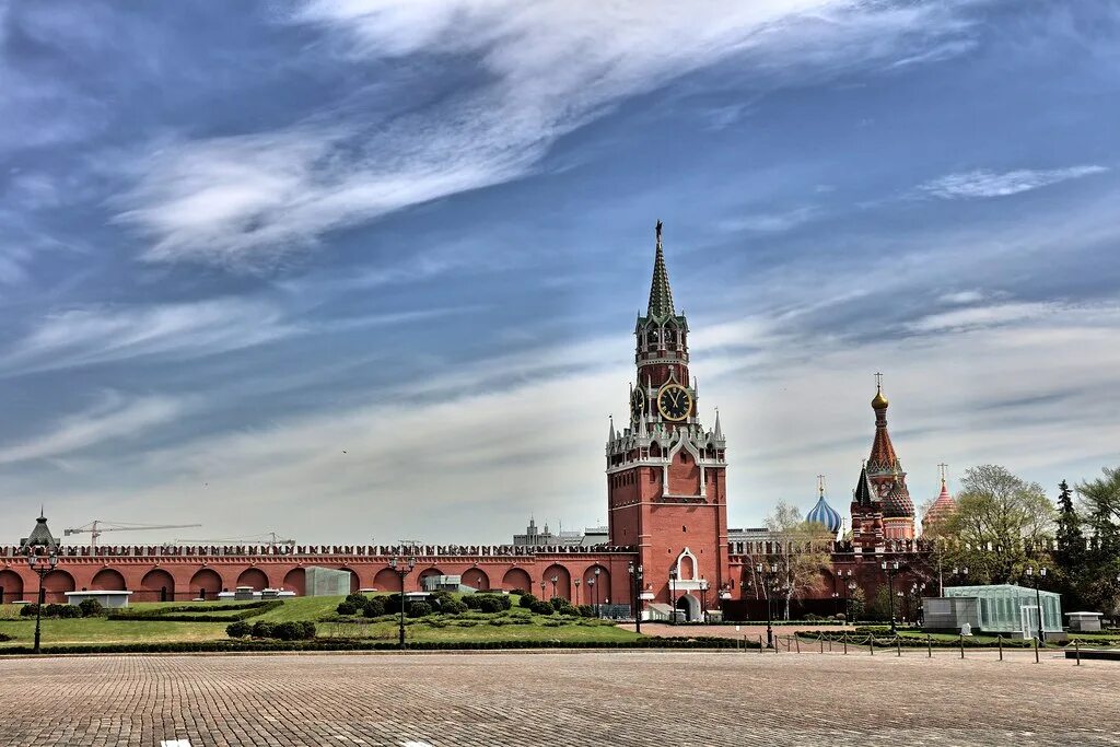 Московский кремль для детей. Короткие кремль. Башни кремля боровицкая башня. Короткие кремль. Кремлёвская часовня в москве.