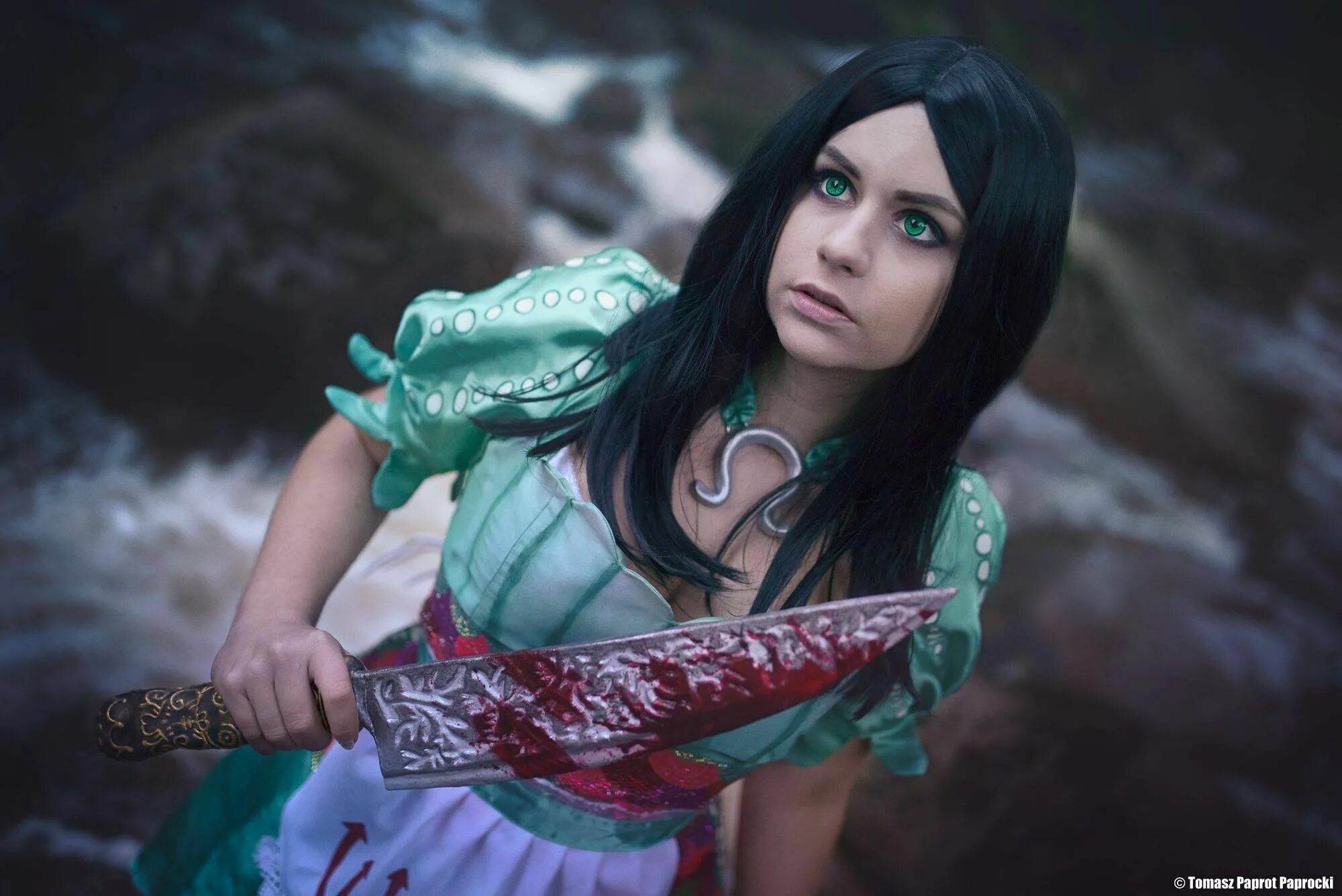 алиса лидделл alice madness returns. алиса искатель. путешествие алисы игра. кир булычев снегурочка. алиса в стране кошмаров арт.