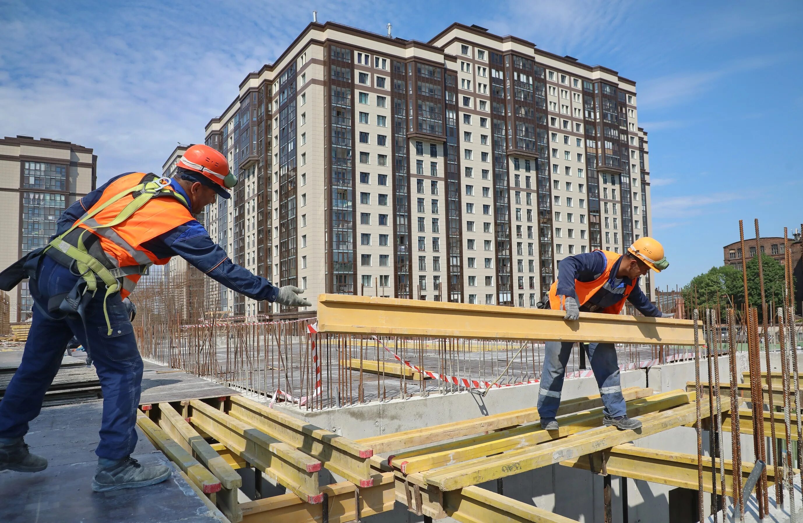 Новое строительство 2020. Стройка. Стройка фото. Стройка здания. Стройка дома.