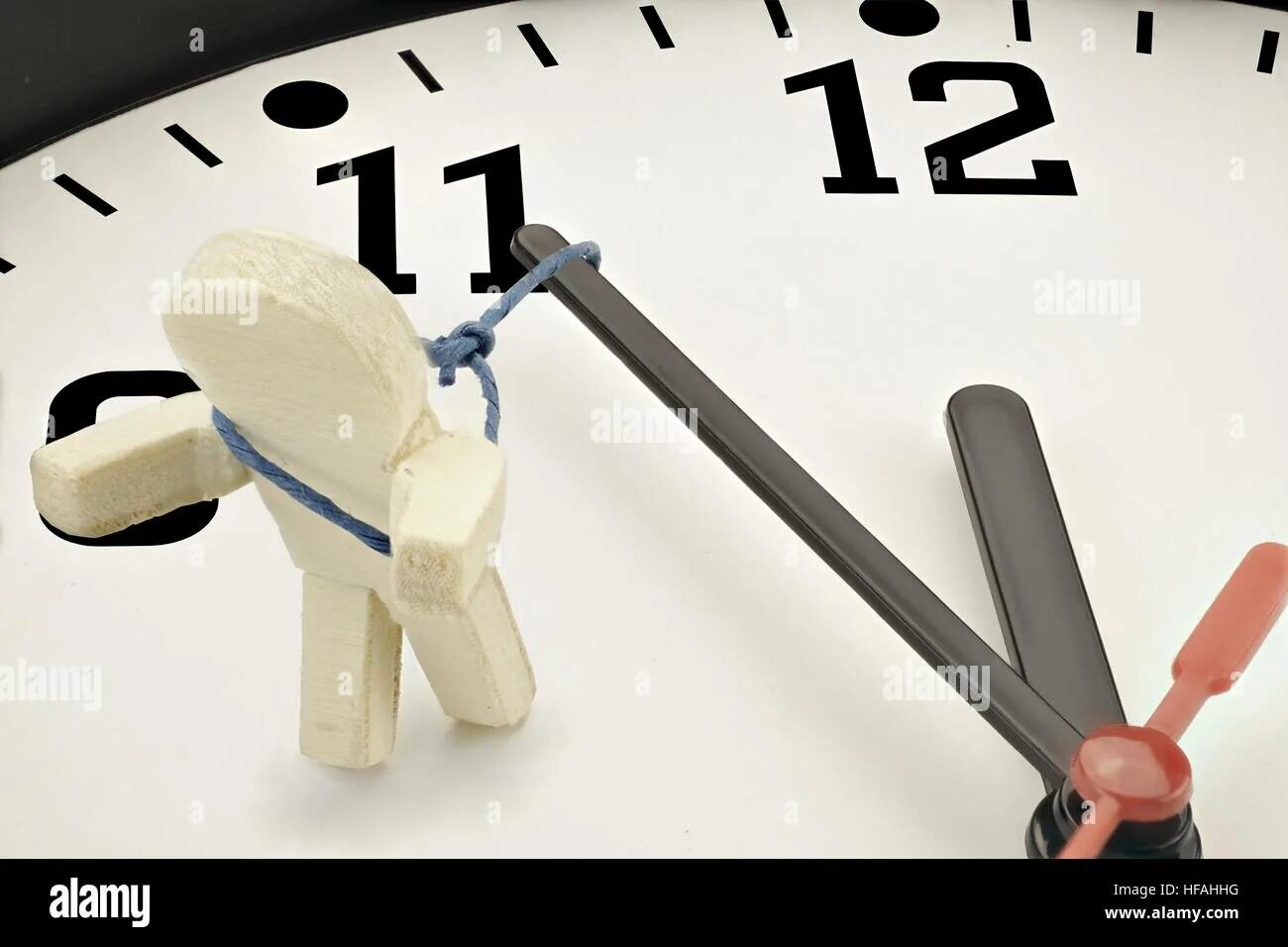 Working against the clock. Время против. work against the clock. to work against the clock. against the clock.