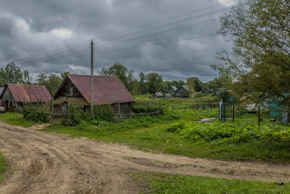В каком городе деревни поселки