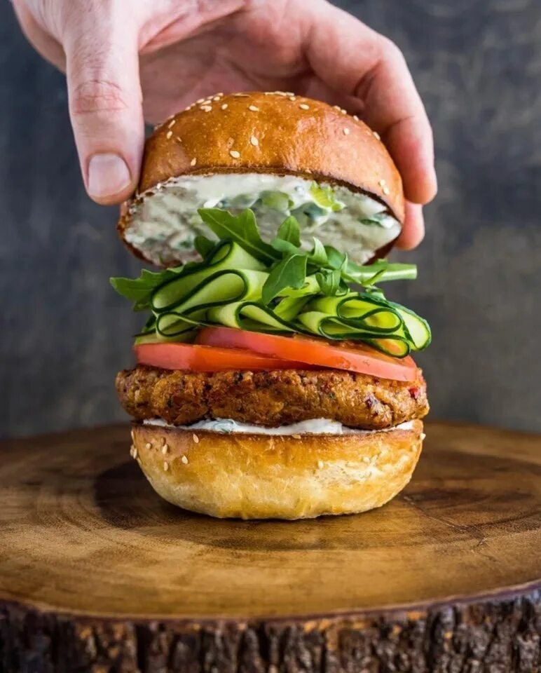 домашние бургеры. необычные бургеры. бургер в домашних условиях. гамбургер домашний. мини бургеры.